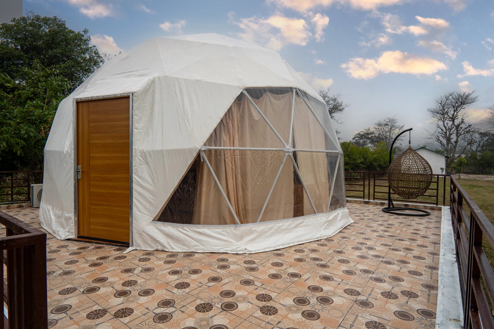 Luxury Dome Tent